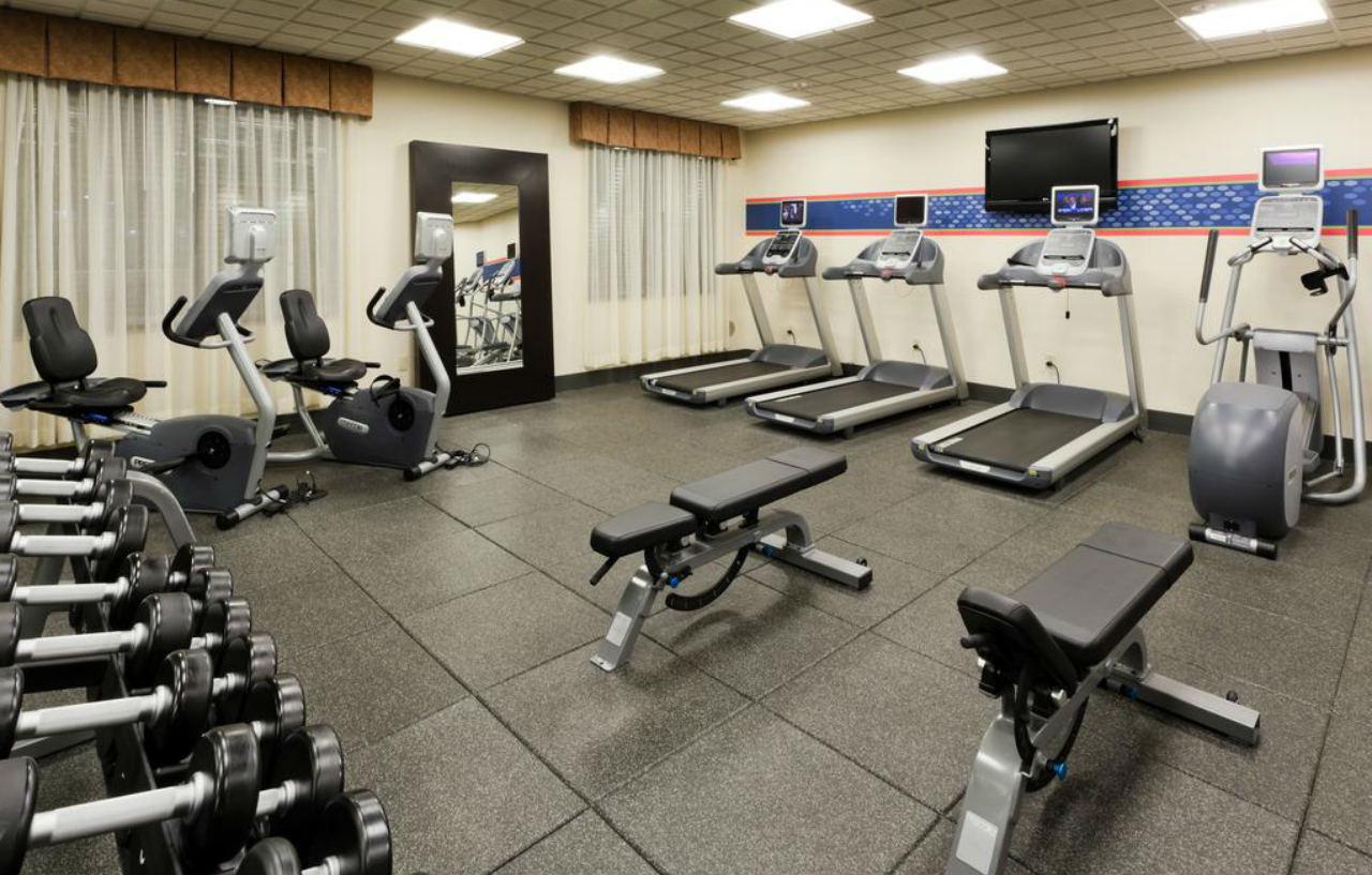 Hampton Inn & Suites Фербанкс Екстер'єр фото