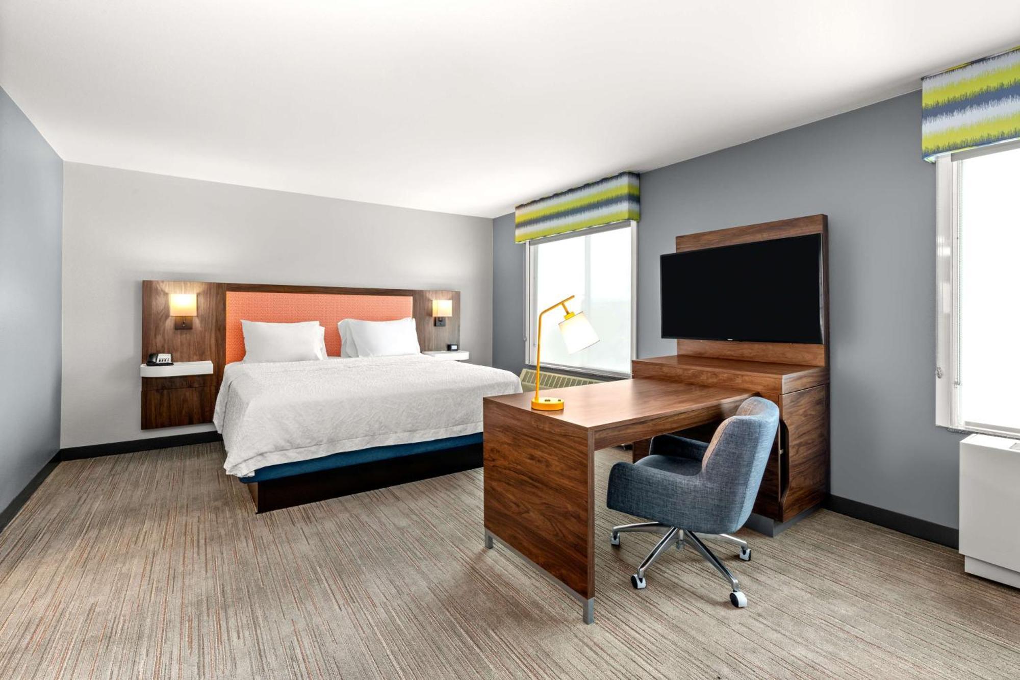 Hampton Inn & Suites Фербанкс Екстер'єр фото
